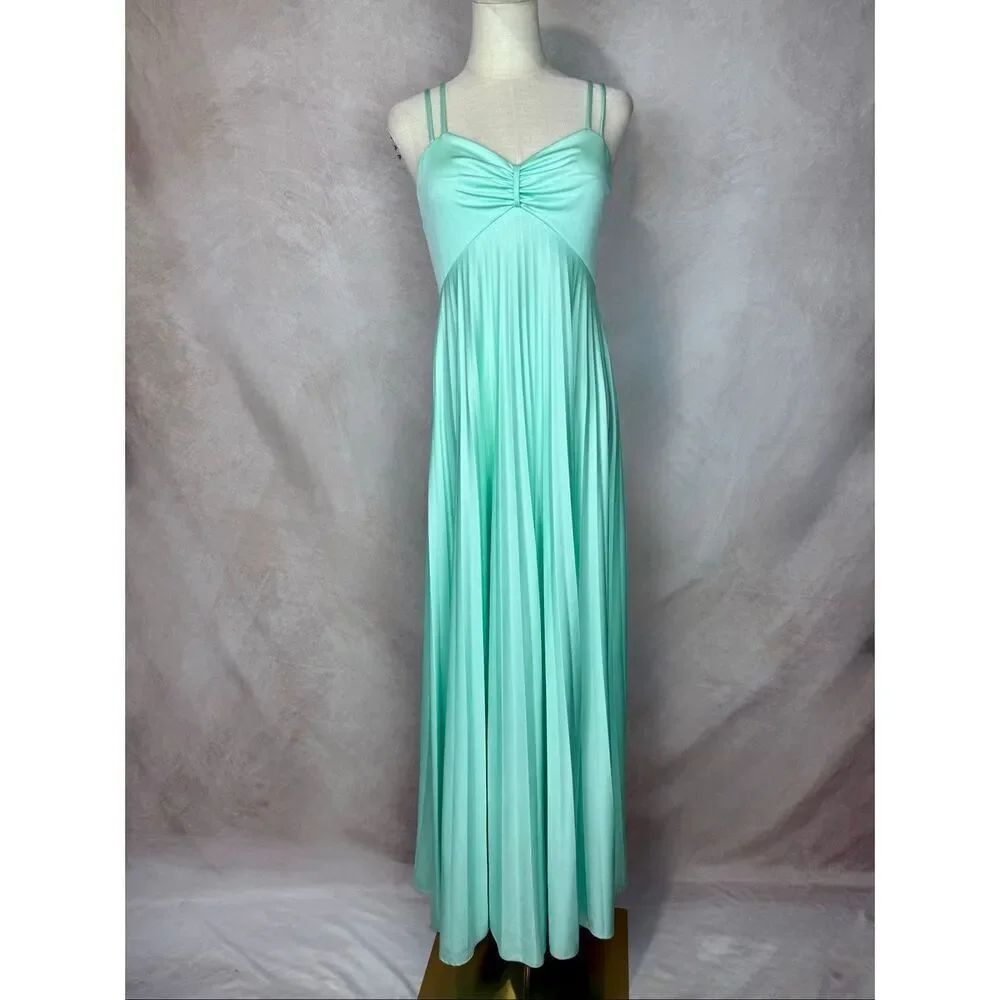 Vintage 1970s Accordion Pleat Maxi Dress Mod MCM Size Small ILGWU